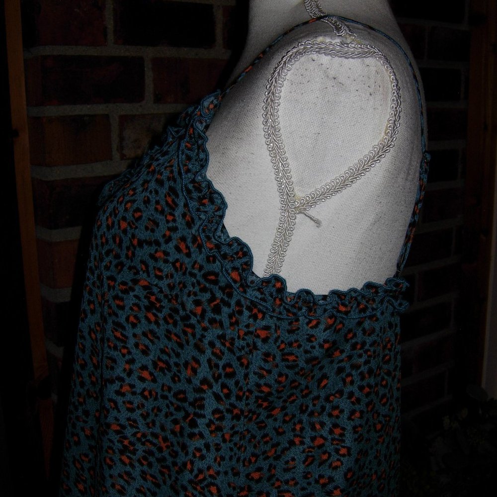 Mittoshop Leopard Animal Print Button Front Slip … - image 4